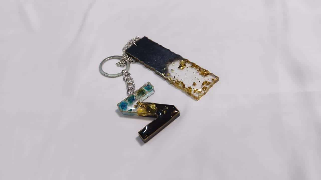 Floral Pressed Bookmark - Handmade Gift Bangladesh - Resin jewelry Bangladesh ৳99 - Thumbnail 1